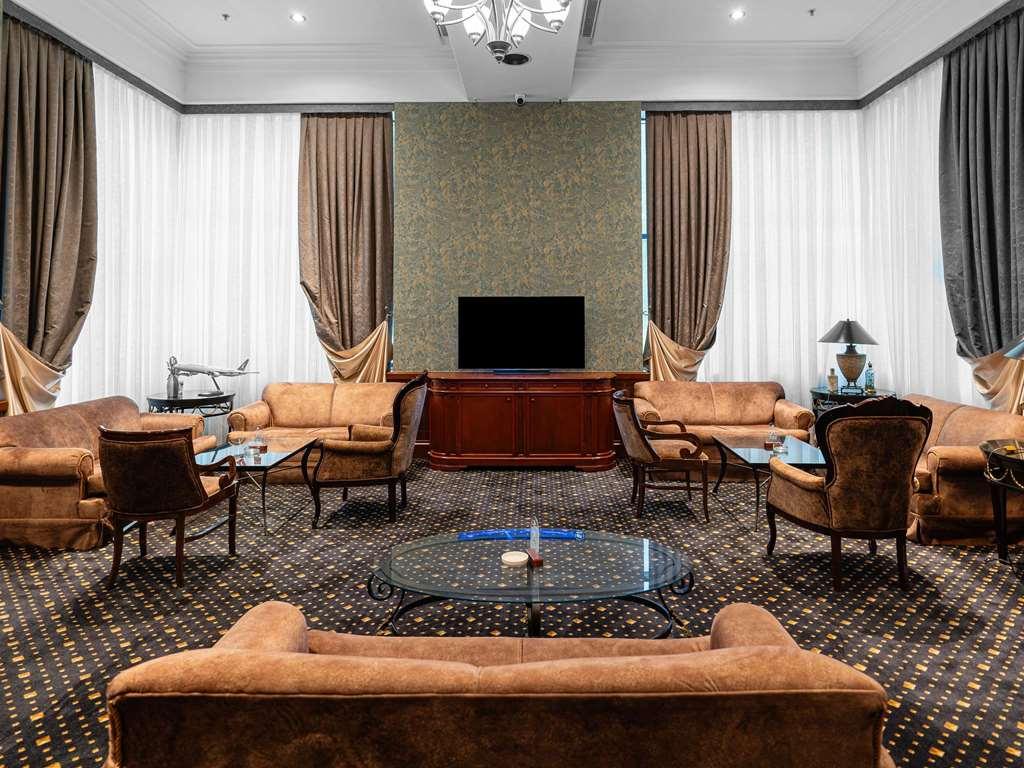 Moevenpick Hotel ทาชเคนต์ ร้านอาหาร รูปภาพ
